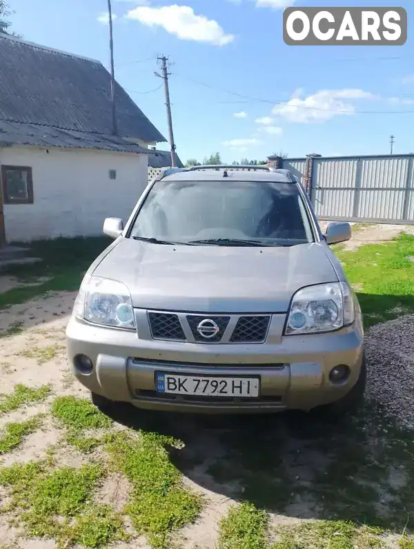 Позашляховик / Кросовер Nissan X-Trail 2004 2.2 л. Ручна / Механіка обл. Рівненська, Рівне - Фото 1/6