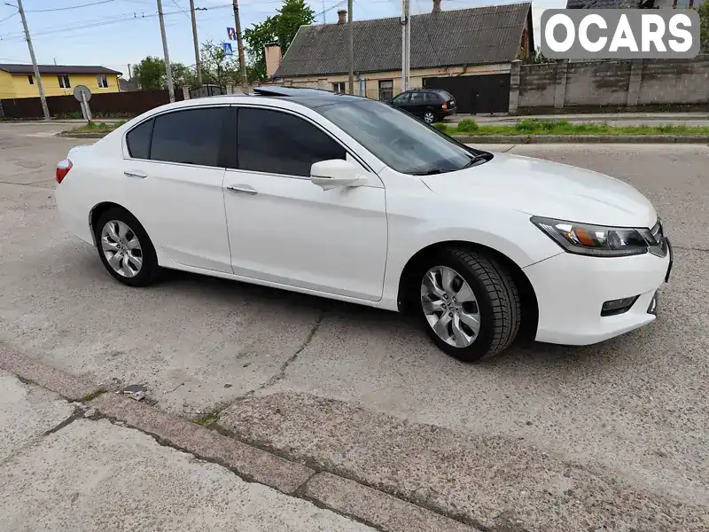 Седан Honda Accord 2015 2.35 л. Варіатор обл. Житомирська, Житомир - Фото 1/21