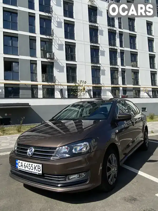 Седан Volkswagen Polo 2017 1.4 л. Робот обл. Черкаська, Черкаси - Фото 1/21