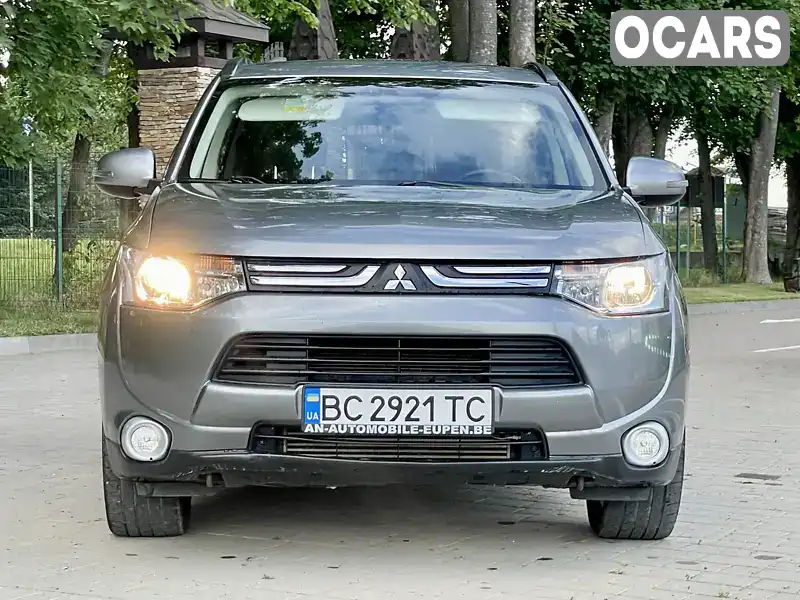 JMBXJGF6WDZ401842 Mitsubishi Outlander 2012 Внедорожник / Кроссовер 2.27 л. Фото 3