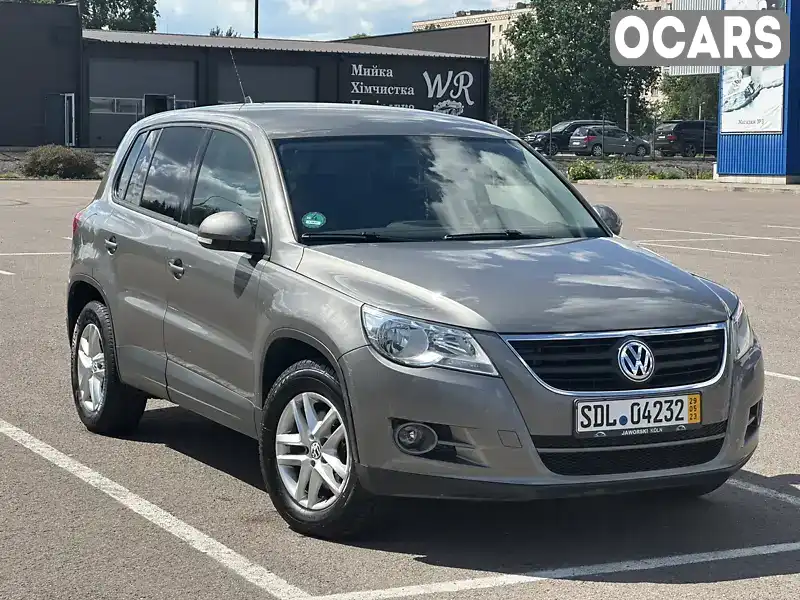 Внедорожник / Кроссовер Volkswagen Tiguan 2008 2 л. Ручная / Механика обл. Волынская, Ковель - Фото 1/21