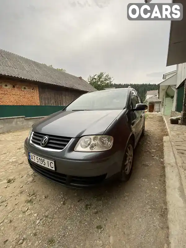 Мінівен Volkswagen Touran 2004 1.6 л. Ручна / Механіка обл. Івано-Франківська, Надвірна - Фото 1/21