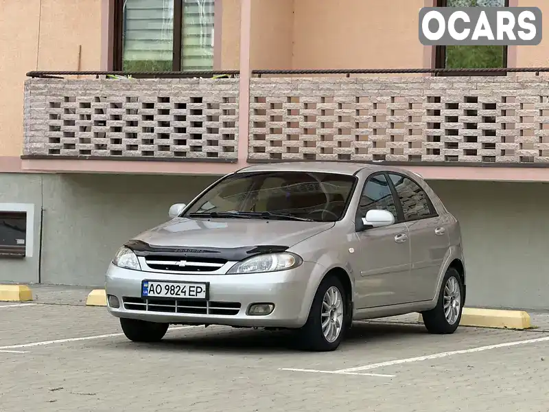 Хетчбек Chevrolet Lacetti 2006 1.8 л. Автомат обл. Закарпатська, Ужгород - Фото 1/11