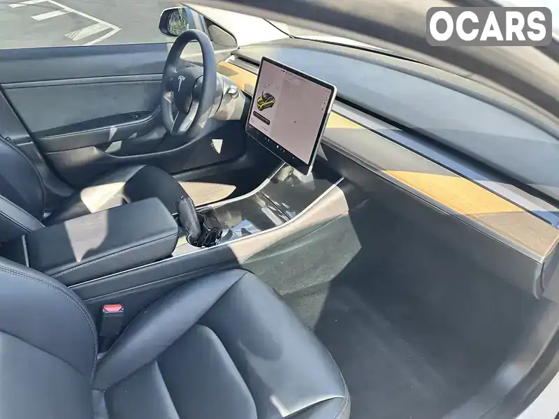 5YJ3E1EA2LF613166 Tesla Model 3 2019 Седан  Фото 5