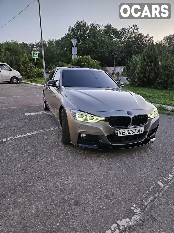 WBA8B9G39HNU52557 BMW 3 Series 2016 Седан 2 л. Фото 1