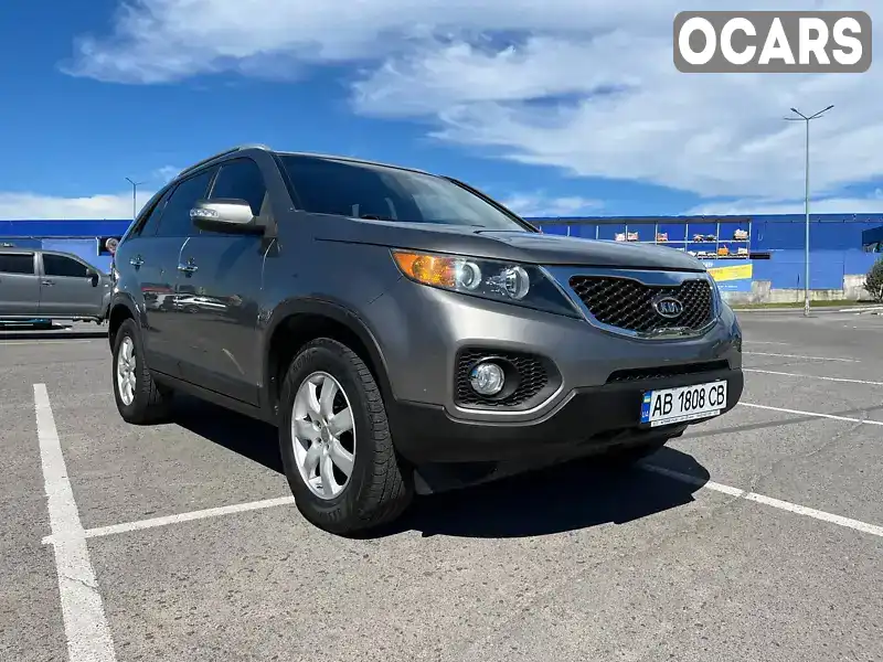 5XYKT3A67DG416762 Kia Sorento 2012 Позашляховик / Кросовер 2.36 л. Фото 2