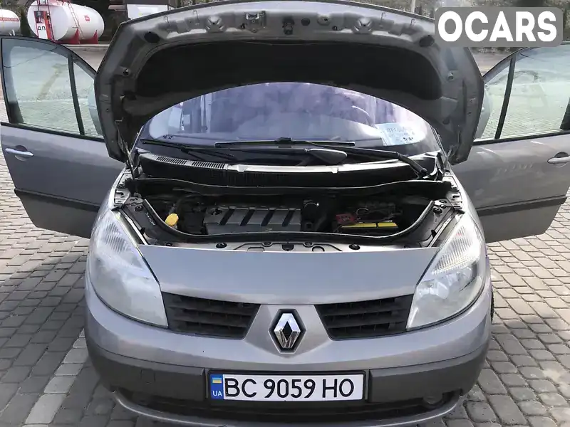 Мінівен Renault Scenic 2004 2 л. Ручна / Механіка обл. Львівська, location.city.bibrka - Фото 1/21