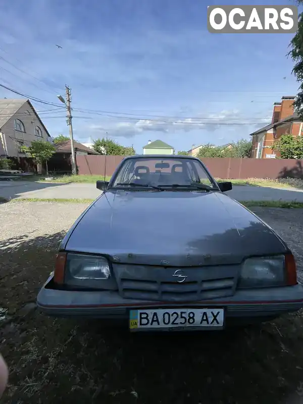 Седан Opel Ascona 1986 1.8 л. Ручна / Механіка обл. Київська, Петропавлівська Борщагівка - Фото 1/6