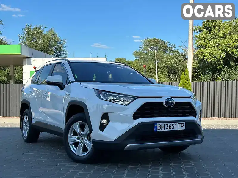 Позашляховик / Кросовер Toyota RAV4 2019 2.49 л. Варіатор обл. Одеська, Одеса - Фото 1/21