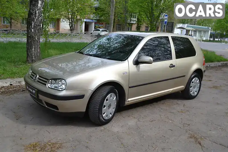 Хетчбек Volkswagen Golf 2002 1.6 л. Автомат обл. Кіровоградська, Новомиргород - Фото 1/16