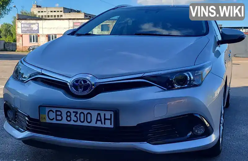 Универсал Toyota Auris 2018 1.8 л. Автомат обл. Черниговская, Чернигов - Фото 1/21