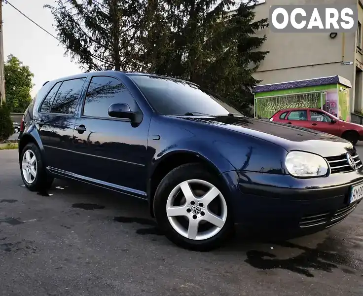 Хетчбек Volkswagen Golf 2000 1.6 л. Ручна / Механіка обл. Вінницька, Козятин - Фото 1/14