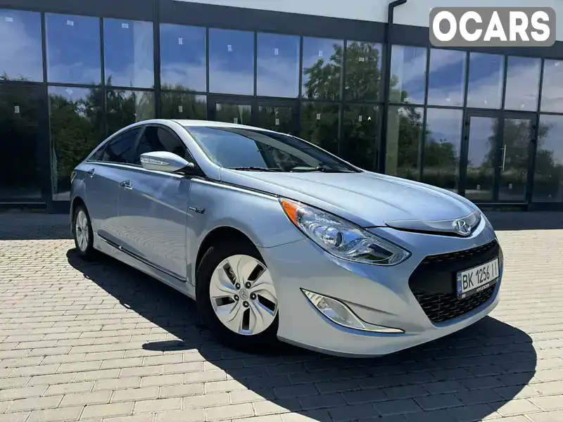 Седан Hyundai Sonata 2013 2.36 л. Автомат обл. Рівненська, Рівне - Фото 1/21