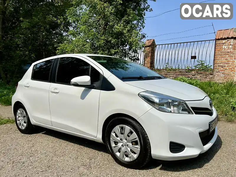 Хетчбек Toyota Yaris 2013 1.36 л. Ручна / Механіка обл. Львівська, Львів - Фото 1/21