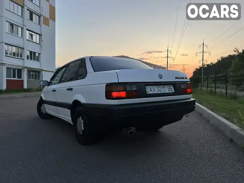 WVWZZZ31ZJE045384 Volkswagen Passat 1988 Седан 1.6 л. Фото 8