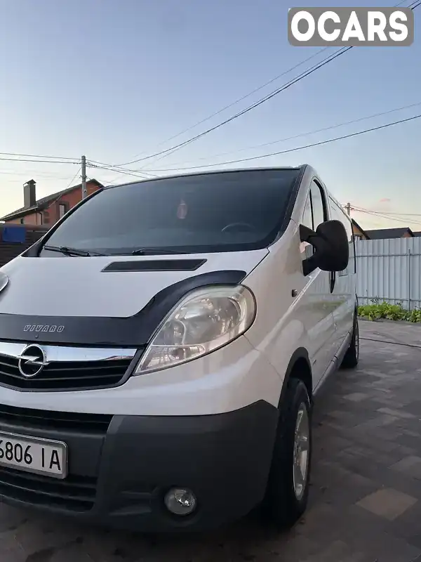 Мінівен Opel Vivaro 2011 2 л. Ручна / Механіка обл. Вінницька, Іллінці - Фото 1/21