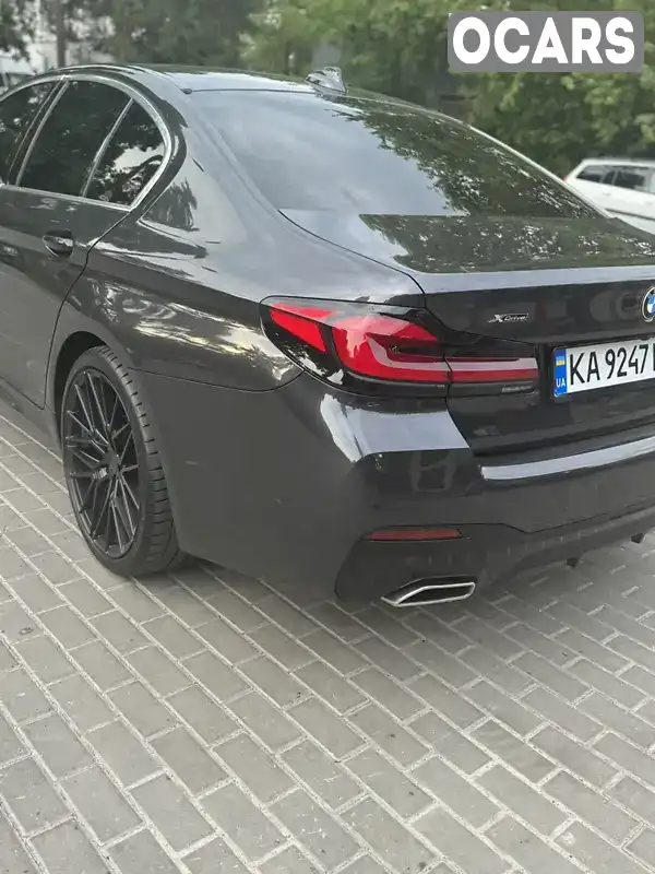 WBAJA7C55KG910039 BMW 5 Series 2018 Седан 2 л. Фото 4