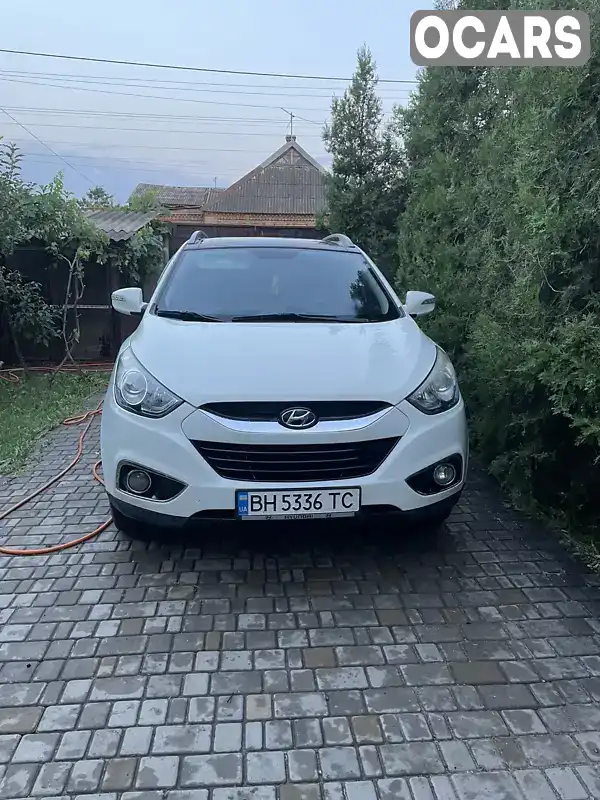 Внедорожник / Кроссовер Hyundai ix35 2010 2 л. Автомат обл. Днепропетровская, Кривой Рог - Фото 1/11