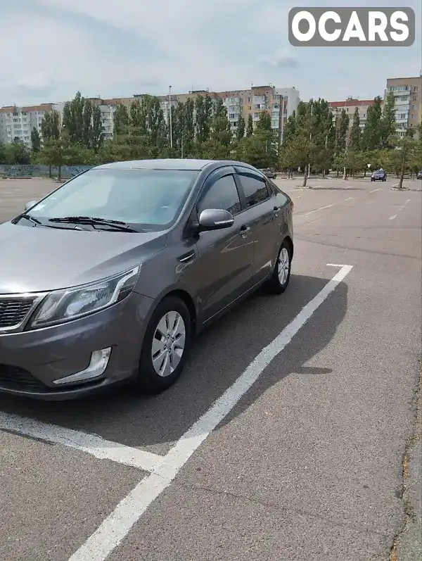 Седан Kia Rio 2013 1.59 л. Ручна / Механіка обл. Миколаївська, Миколаїв - Фото 1/17