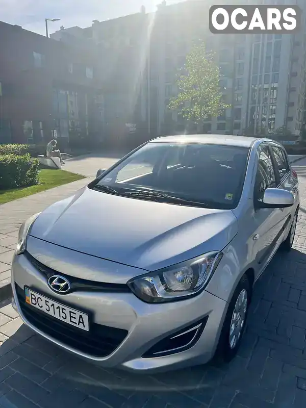 Хетчбек Hyundai i20 2013 1.12 л. Ручна / Механіка обл. Львівська, Львів - Фото 1/21