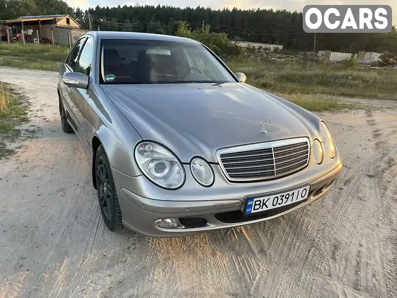 Седан Mercedes-Benz E-Class 2003 2.15 л. Автомат обл. Ровенская, Сарны - Фото 1/21