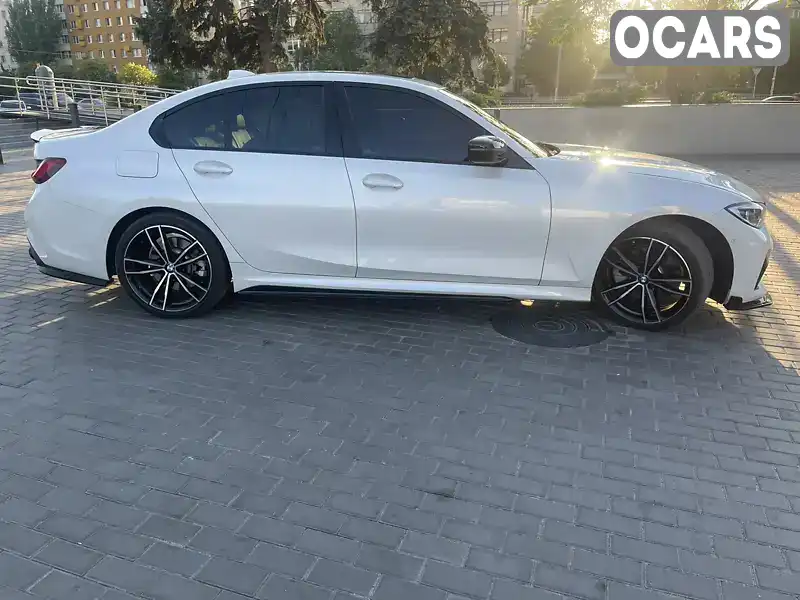 WBA5R1C54KAJ98536 BMW 3 Series 2019 Седан 2 л. Фото 2