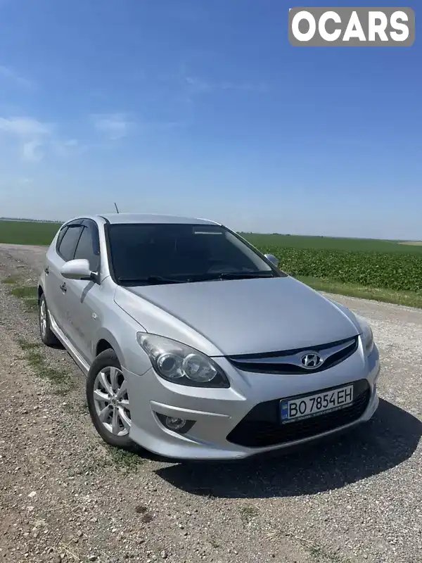 Хэтчбек Hyundai i30 2010 1.6 л. Автомат обл. Тернопольская, Тернополь - Фото 1/8