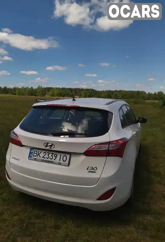 Універсал Hyundai i30 2013 1.58 л. Ручна / Механіка обл. Рівненська, Сарни - Фото 1/21