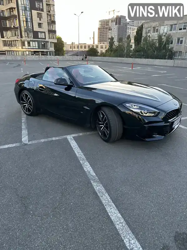 WBAHF3C52KWW31811 BMW Z4 2019 Родстер 2 л. Фото 2