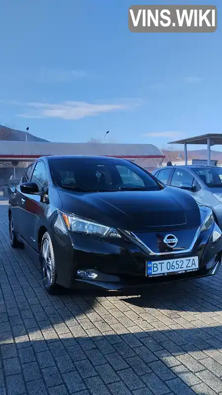 Хэтчбек Nissan Leaf 2018 null_content л. обл. Черновицкая, Черновцы - Фото 1/19