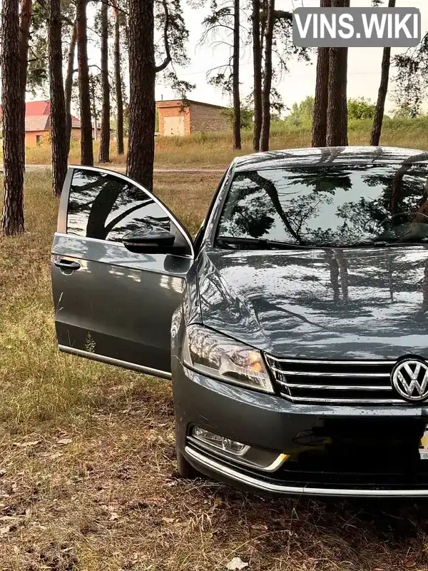 Седан Volkswagen Passat 2012 1.8 л. Автомат обл. Сумська, Суми - Фото 1/9