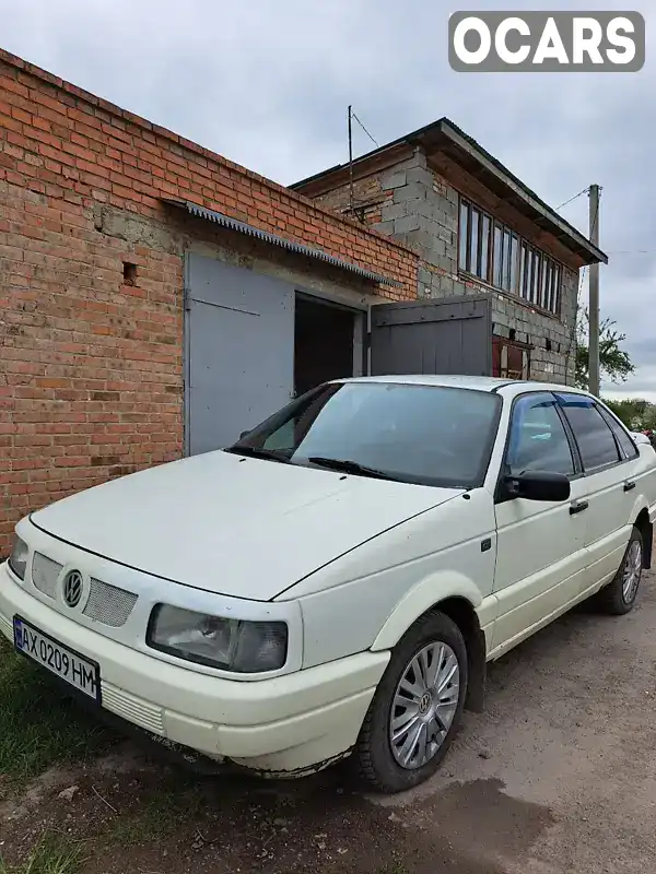 Седан Volkswagen Passat 1991 1.8 л. Ручна / Механіка обл. Волинська, Володимир-Волинський - Фото 1/6