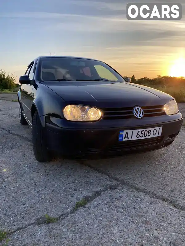 Хетчбек Volkswagen Golf 2000 1.9 л. обл. Одеська, Подільськ (Котовськ) - Фото 1/8