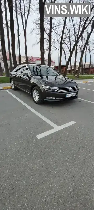 Седан Volkswagen Passat 2017 2 л. Автомат обл. Киевская, Киев - Фото 1/21