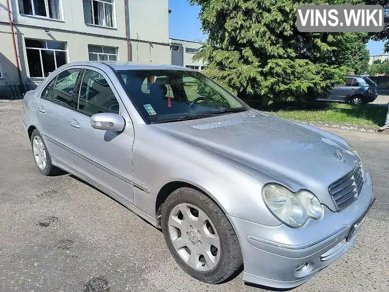 Седан Mercedes-Benz C-Class 2005 2.15 л. обл. Закарпатська, Ужгород - Фото 1/9