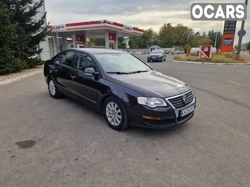 Седан Volkswagen Passat 2005 1.6 л. Ручна / Механіка обл. Сумська, Шостка - Фото 1/21