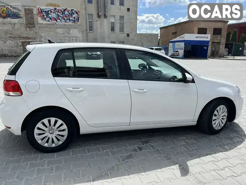 Хэтчбек Volkswagen Golf 2010 1.6 л. Ручная / Механика обл. Тернопольская, Теребовля - Фото 1/21