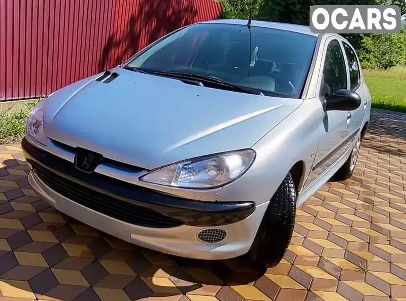 Хетчбек Peugeot 206 2001 null_content л. Ручна / Механіка обл. Закарпатська, Тячів - Фото 1/12