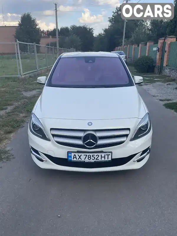 Хэтчбек Mercedes-Benz B-Class 2015 null_content л. Автомат обл. Полтавская, Полтава - Фото 1/18