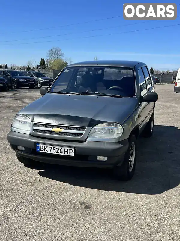 Внедорожник / Кроссовер Chevrolet Niva 2008 1.69 л. Ручная / Механика обл. Черкасская, Черкассы - Фото 1/10