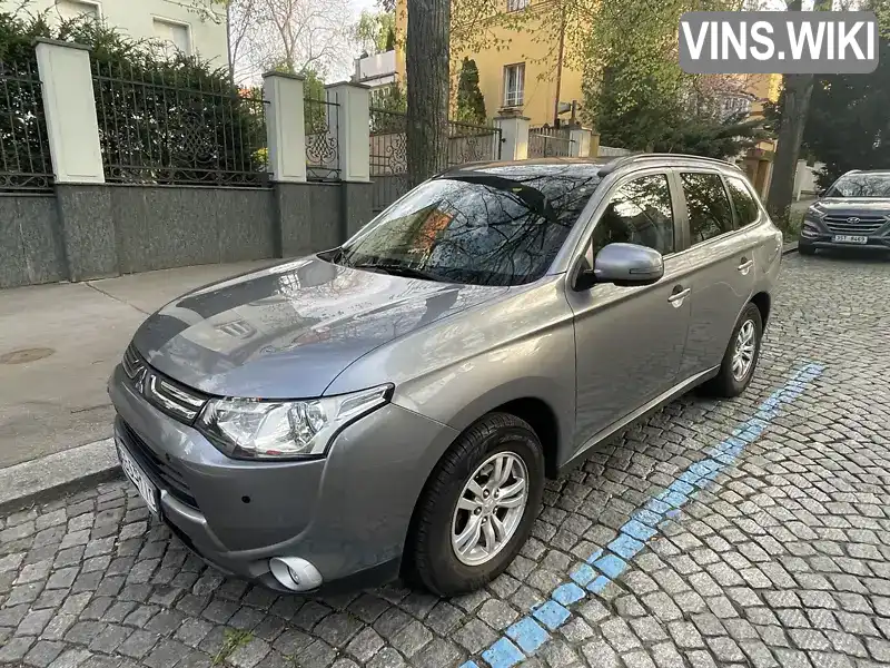 Позашляховик / Кросовер Mitsubishi Outlander 2012 2.2 л. Ручна / Механіка обл. Закарпатська, Ужгород - Фото 1/5