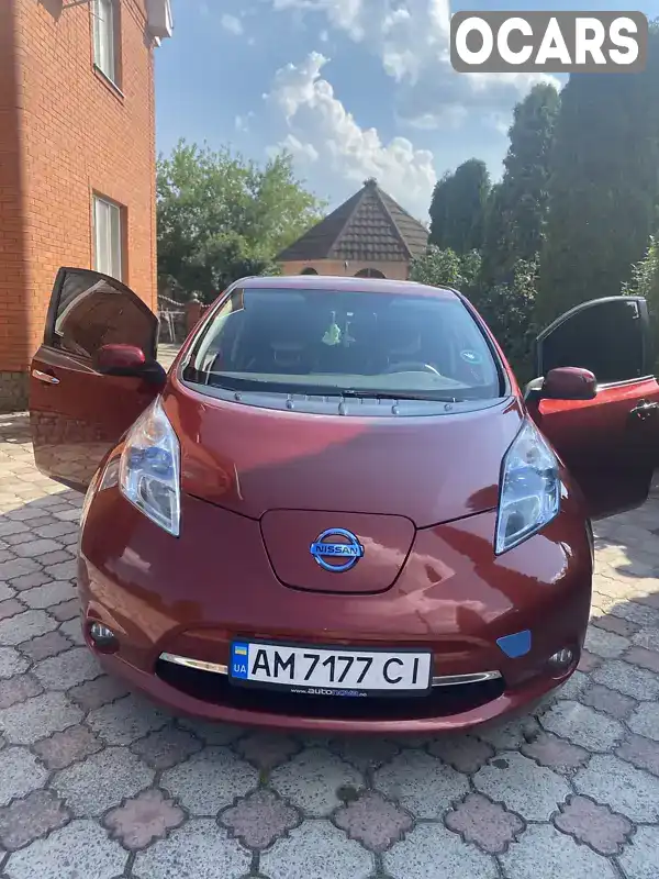 Хетчбек Nissan Leaf 2012 null_content л. Автомат обл. Житомирська, Звягель - Фото 1/13