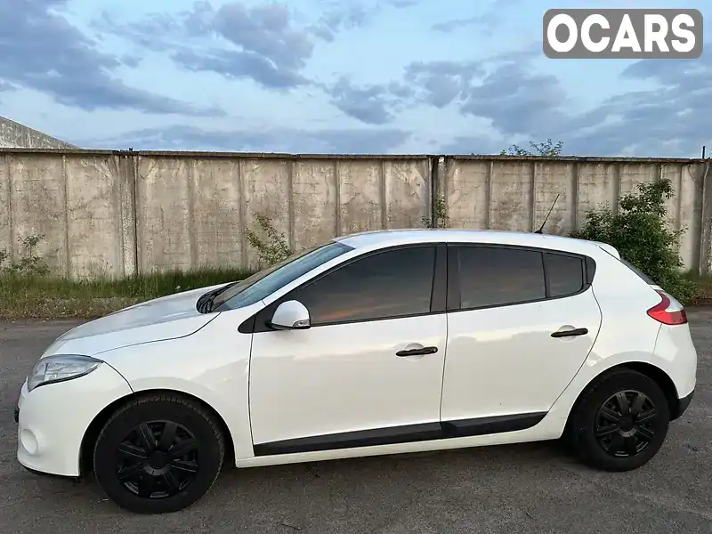 Хетчбек Renault Megane 2010 1.46 л. Ручна / Механіка обл. Рівненська, Сарни - Фото 1/14