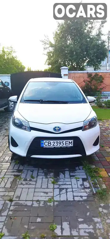 Хетчбек Toyota Yaris 2013 1.6 л. Автомат обл. Чернігівська, Чернігів - Фото 1/16