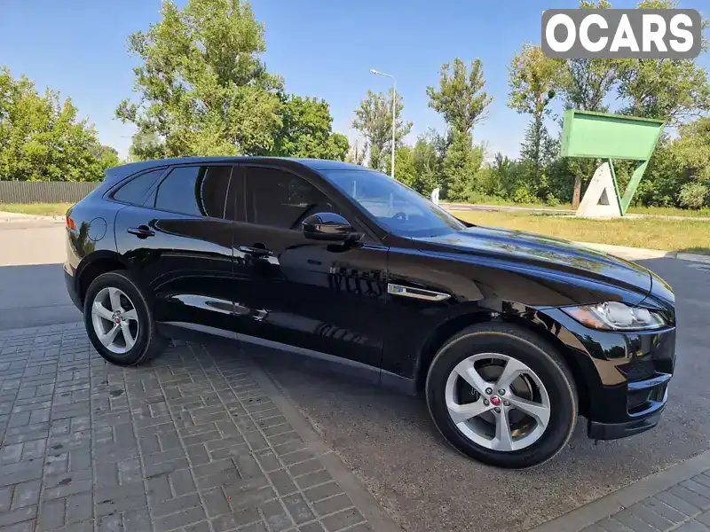 SADCJ2FN9JA260096 Jaguar F-Pace 2017 Внедорожник / Кроссовер 2 л. Фото 3