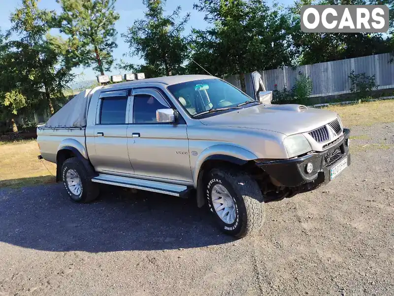 Пікап Mitsubishi L 200 2005 2.48 л. Ручна / Механіка обл. Закарпатська, Ужгород - Фото 1/17