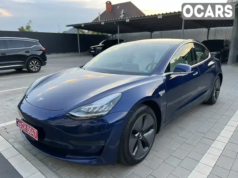 Седан Tesla Model 3 2019 null_content л. обл. Закарпатська, Ужгород - Фото 1/16