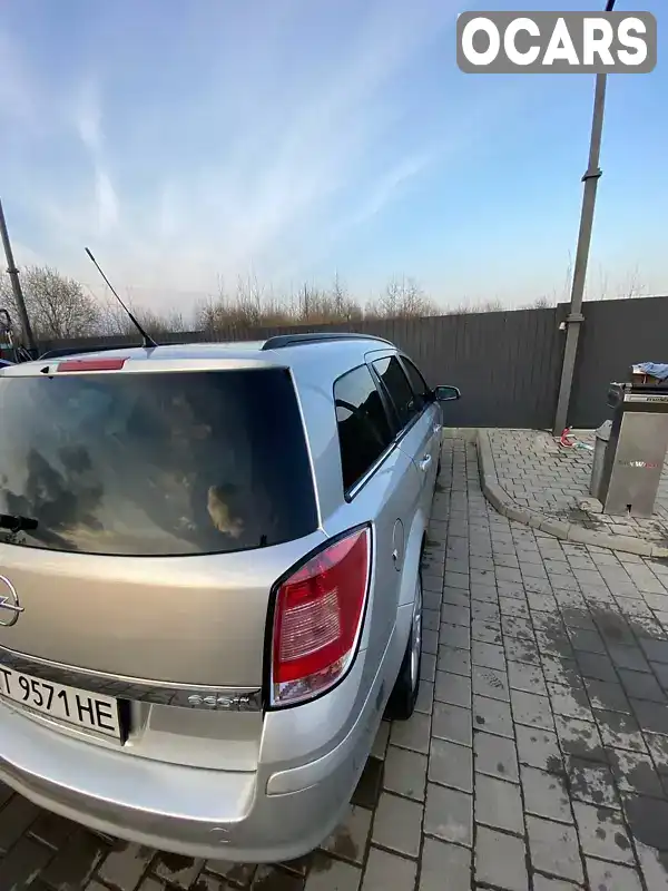 W0L0AHL35A2094464 Opel Astra 2010 Універсал 1.69 л. Фото 9