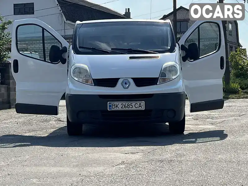 Мінівен Renault Trafic 2007 2 л. Ручна / Механіка обл. Рівненська, Сарни - Фото 1/21