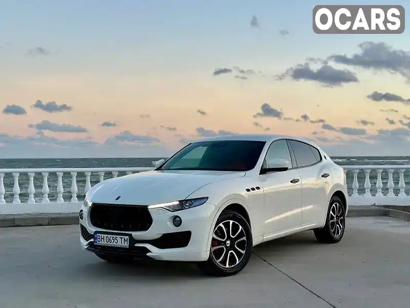 Позашляховик / Кросовер Maserati Levante 2017 2.98 л. Автомат обл. Київська, Київ - Фото 1/8